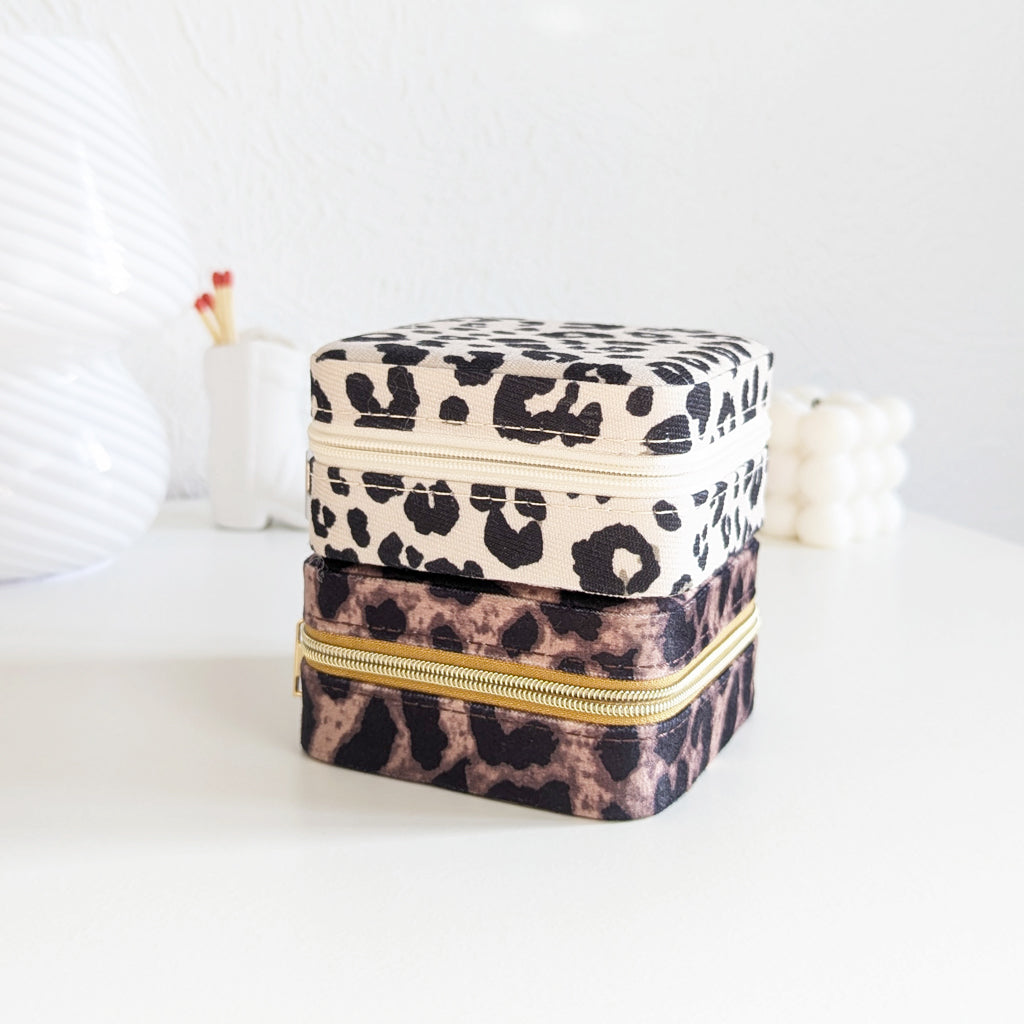 Boîte à bijoux de voyage motif léopard