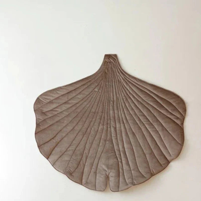 Tapis Feuille de Ginkgo en Velours “Beige Foncé”