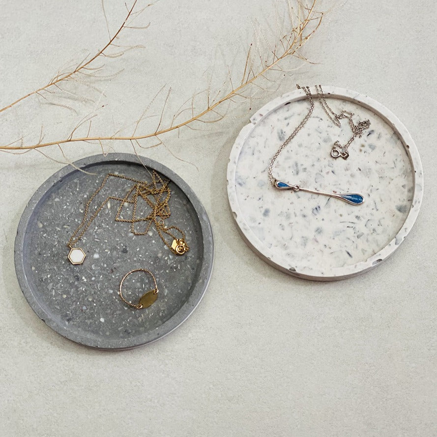 Coupelle terrazzo avec coquillages en jesmonite