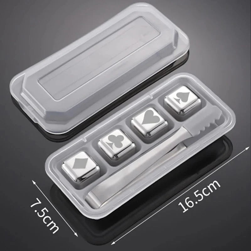 4 Glaçons Réutilisables inox en forme de Dés à jouer motifs Poker