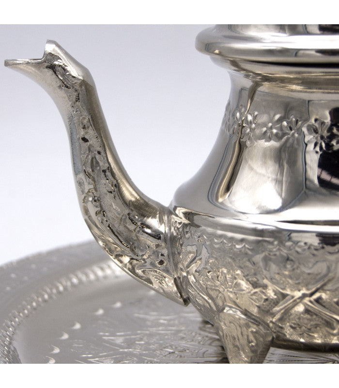Théière marocaine en argent