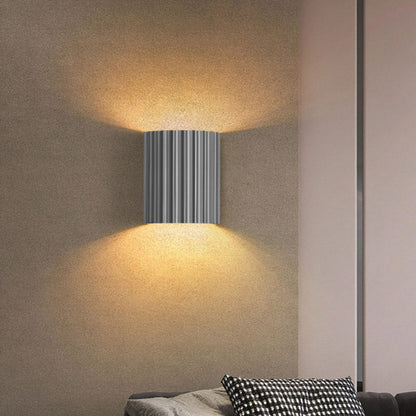 Applique Murale Design Moderne – Lampe à Abat-jour Froncé