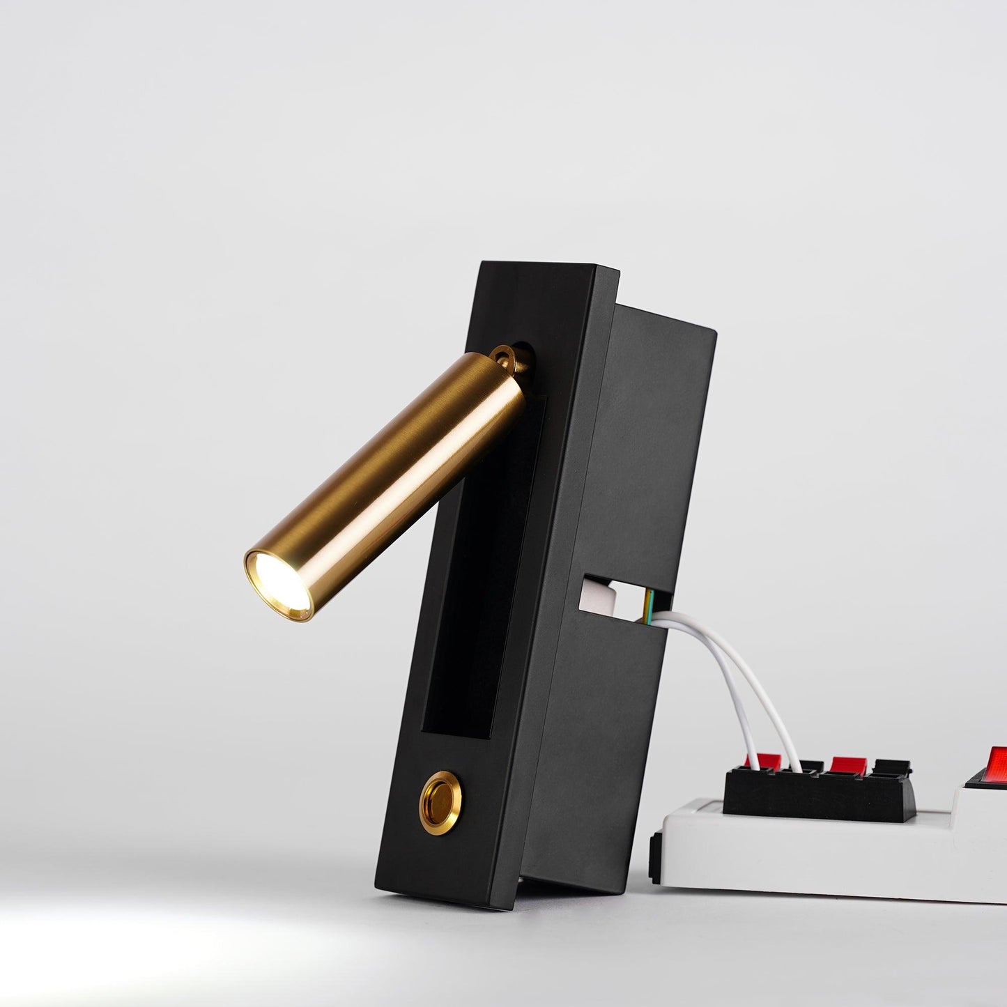 Applique Murale LED Intégrée – Lampe Moderne et Minimaliste pour Chambre à Coucher