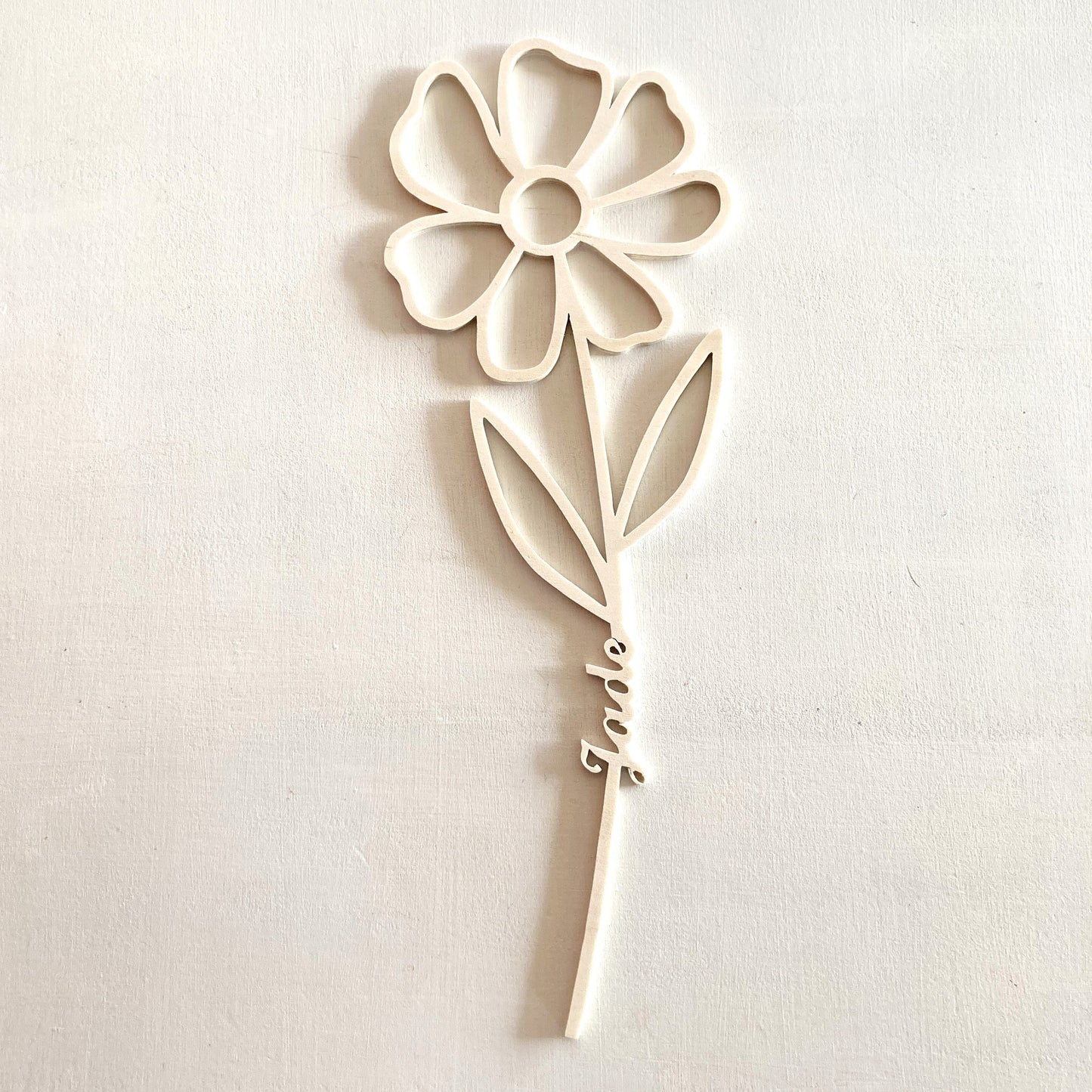 Fleur à bijoux en bois
