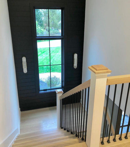 Applique Murale Melange Elongée en Albâtre - Design Élégant avec Détails en Laiton