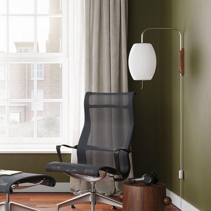 Applique Murale Nelson - Design Moderne Mi-Siècle en Noyer et Métal