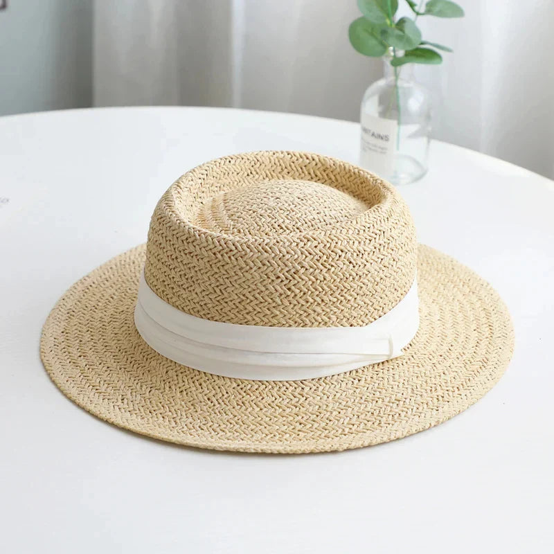Chapeau de Paille Style Canotier – Bord Plat et Ruban