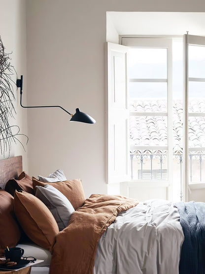 Applique Murale à Bras Unique Mouille-Inspirée – Design Moderne et Flexible