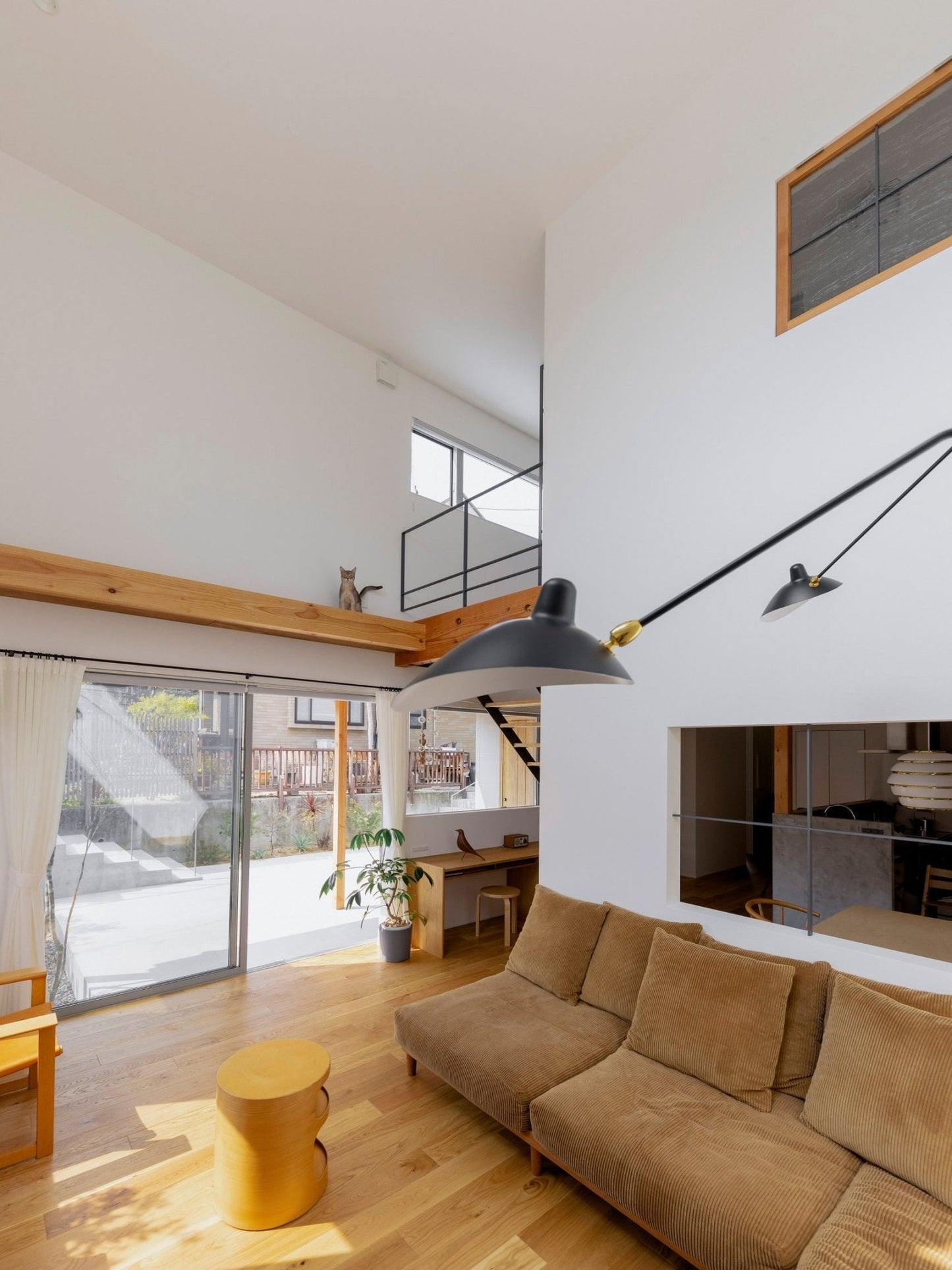 Applique Murale à Bras Unique Mouille-Inspirée – Design Moderne et Flexible