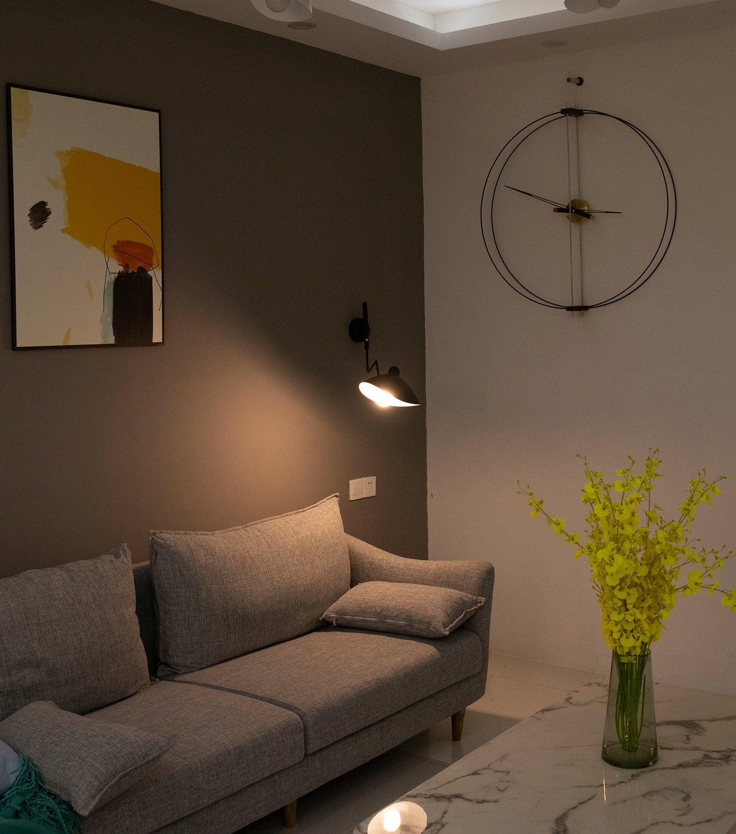 Applique Murale à Bras Unique Mouille-Inspirée – Design Moderne et Flexible