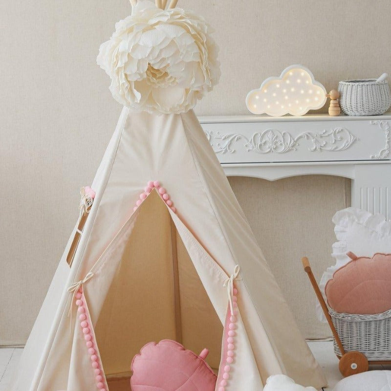 Tente Tipi « Fluffy Pompons »