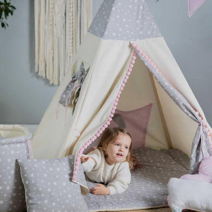 Tipi Chambre Bébé Fille