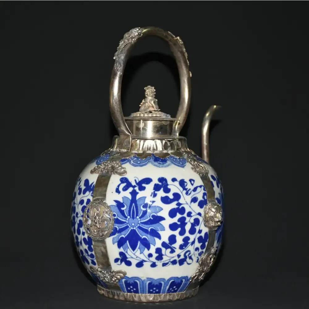 Ancienne Théière en Porcelaine Bleu