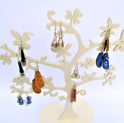 Arbre à bijoux hellébore en bois