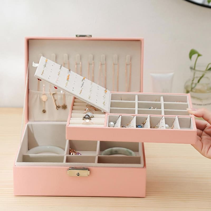 Boîte à bijoux en cuir avec serrure