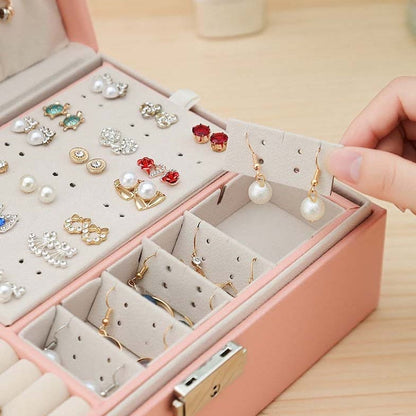 Boîte à bijoux en cuir avec serrure