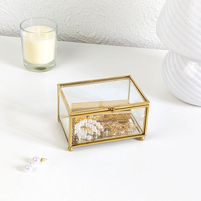 Boîte à bijoux en verre et laiton romantique