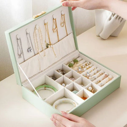 Boîte à bijoux nœud coquette en cuir