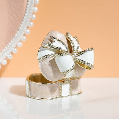 Boîte à bijoux vintage en forme de cœur