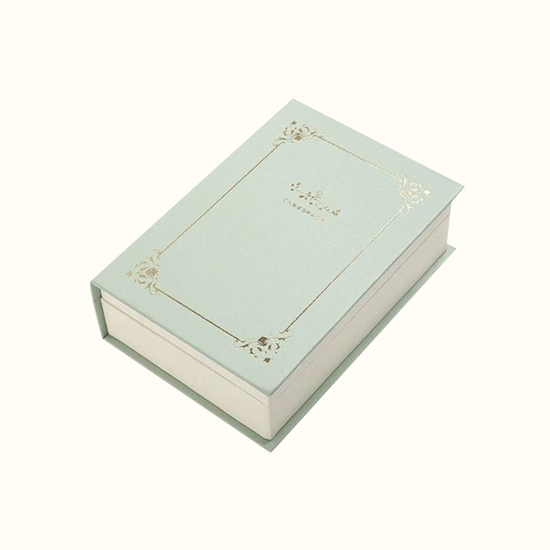 Boite à bijoux livre en cuir