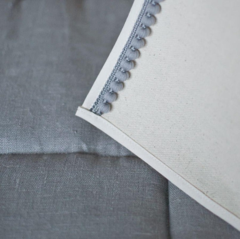 Tipi Enfant « Pompons Gris »