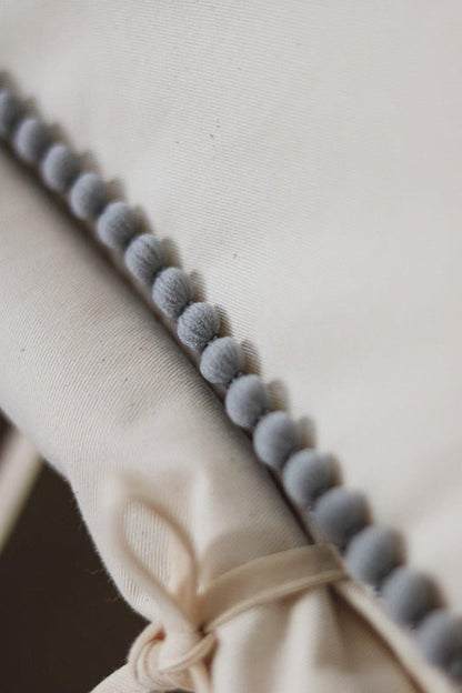 Tipi Enfant « Pompons Gris »