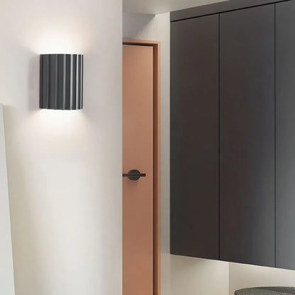 Applique Murale Design Moderne – Lampe à Abat-jour Froncé