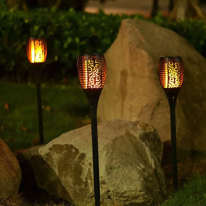 Torche Solaire Extérieure – Éclairage LED Effet Flamme Résistant aux Intempéries pour Jardin et Terrasse