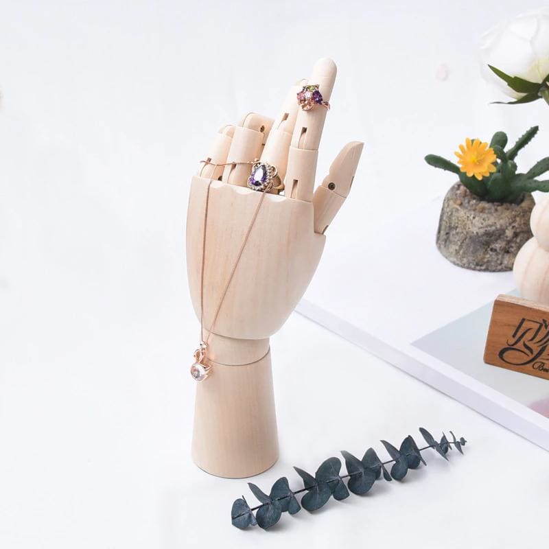 Main articulée en bois porte bijoux