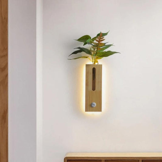 applique murale en bois naturel  avec plante