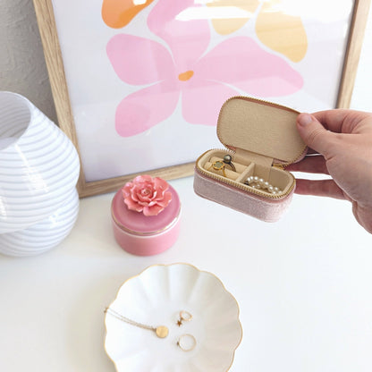 Mini trousse à bijoux en velours pour voyage