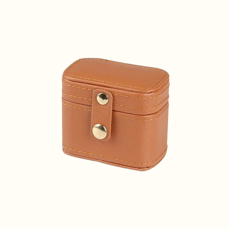 Petite boîte de voyage pour bagues