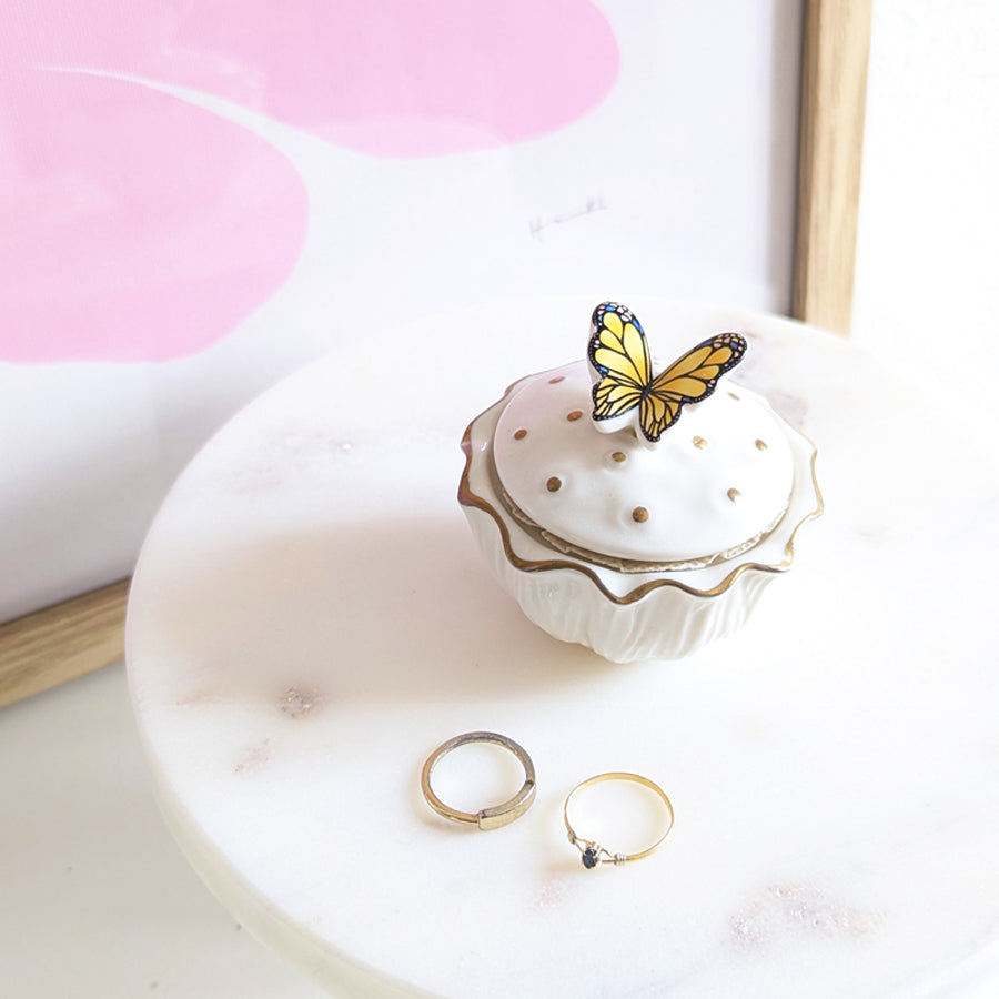 Petite boîte à bijoux papillon en céramique
