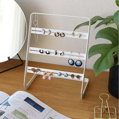 Porte-bijoux design scandinave en métal