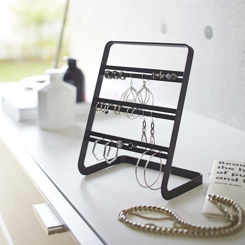 Porte-bijoux design scandinave en métal