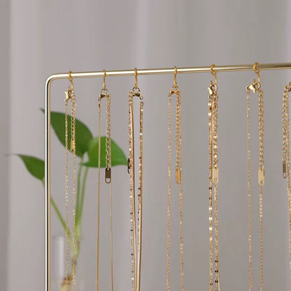 Porte colliers design en bois et métal