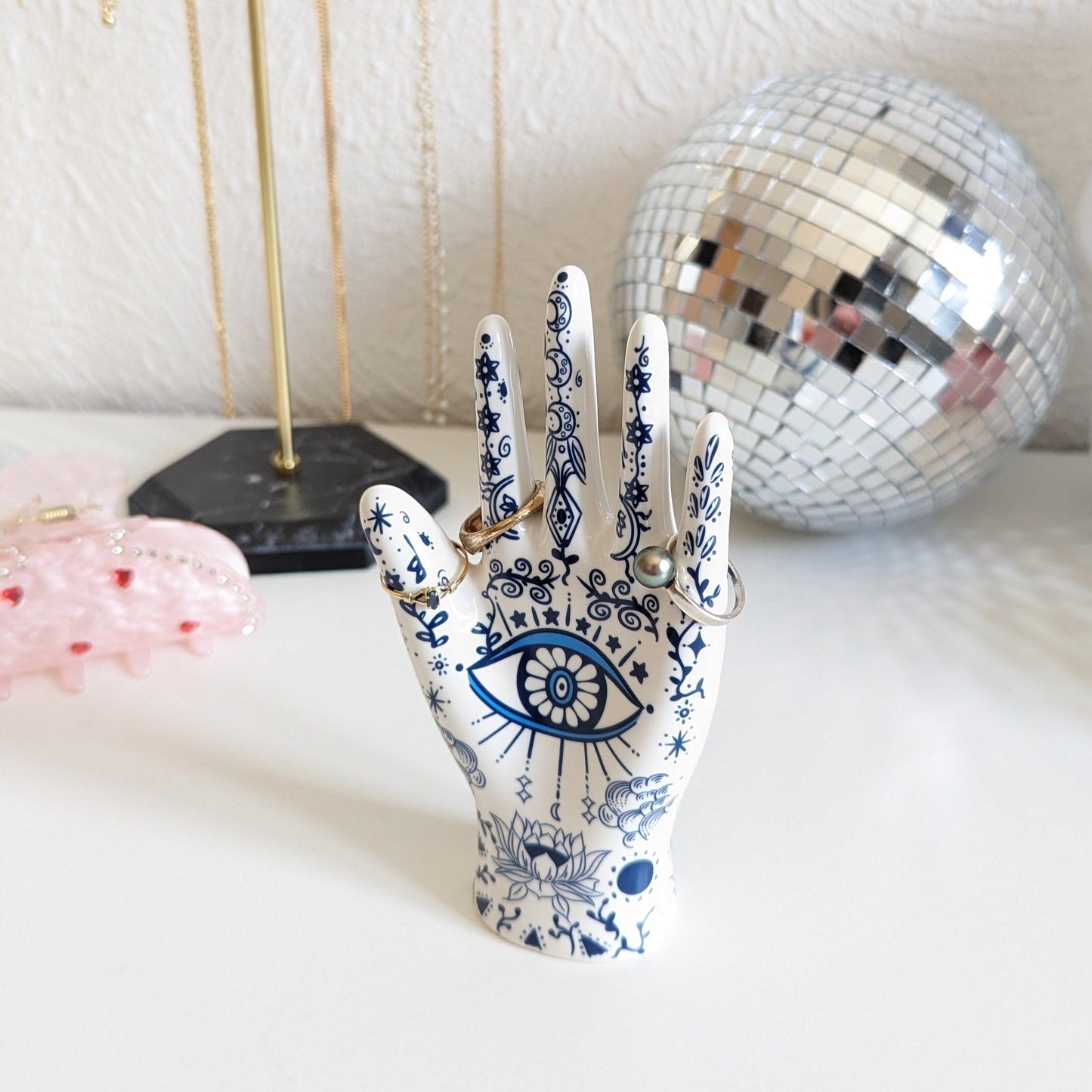 Présentoir bijoux main oeil de fatma en céramique