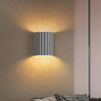 Applique Murale Design Moderne – Lampe à Abat-jour Froncé