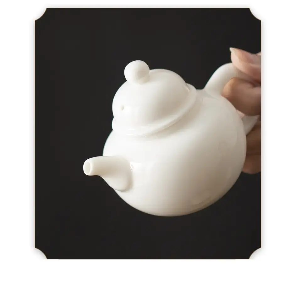 Théière en Porcelaine Blanche - 120ml