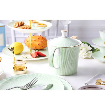 Théière en porcelaine moderne