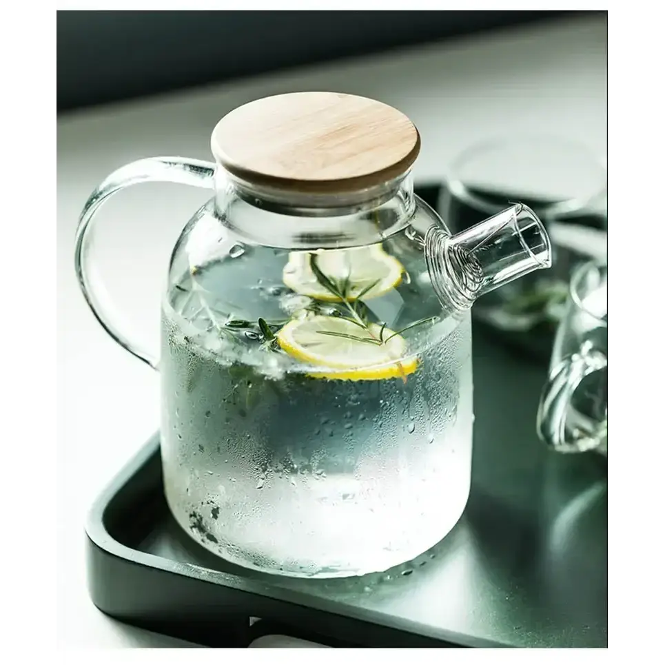 Théière en verre transparent