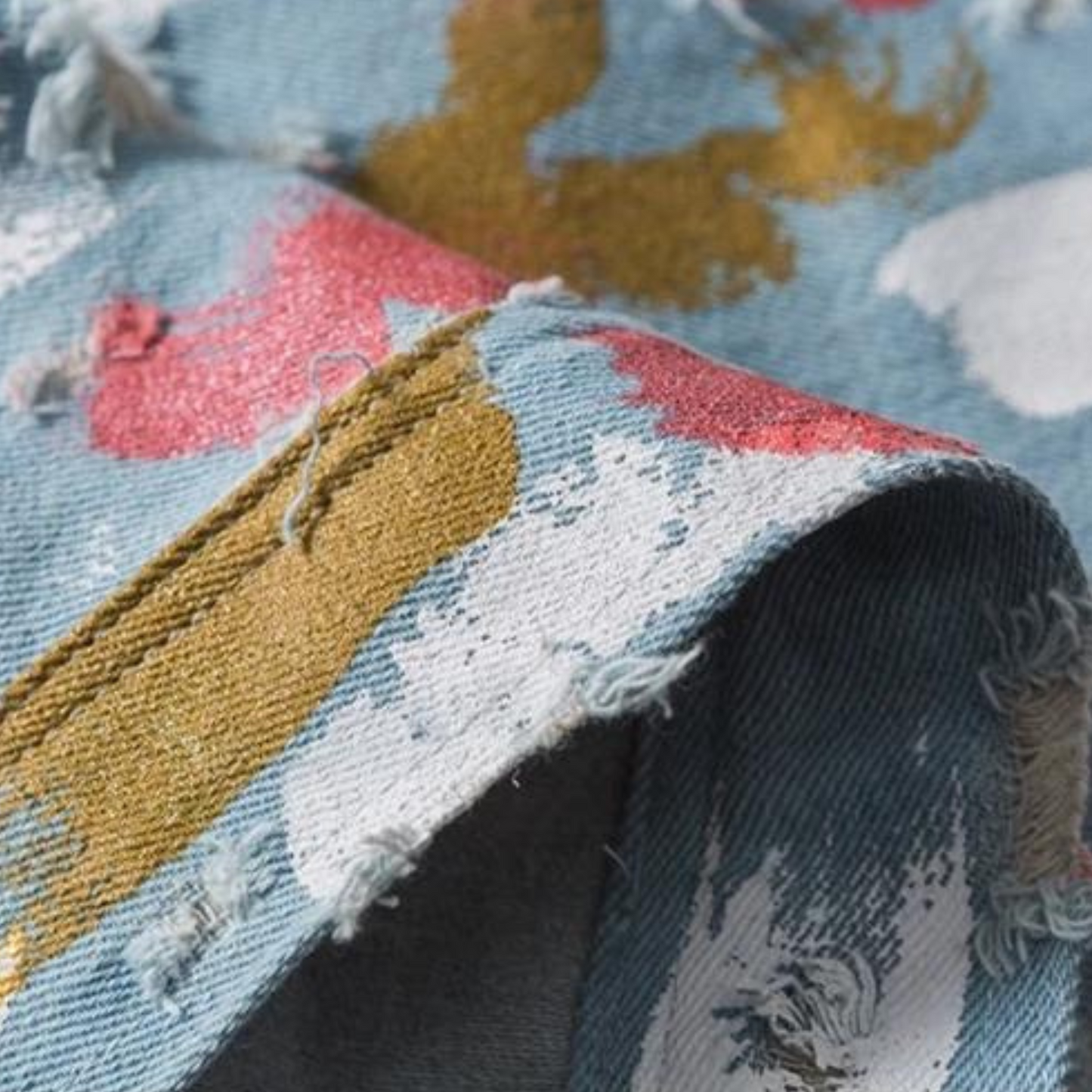 Veste en jean imprimée abstraite